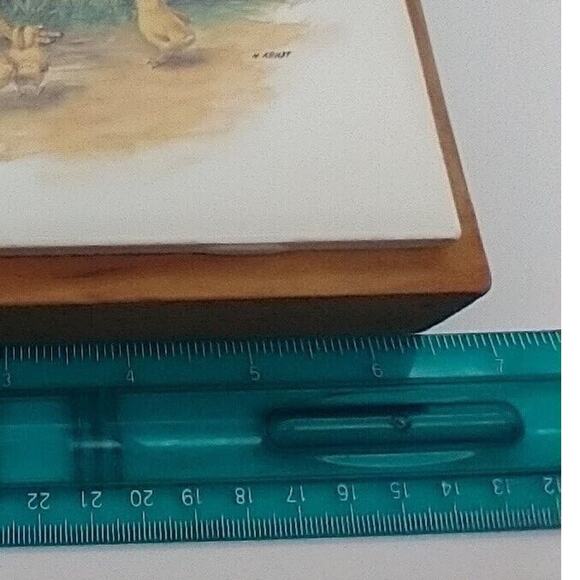 H. Arndt Vintage Rooster Hen Chicks Ceramic Trivet Tile Wood Frame Japan - Picture 7 of 8